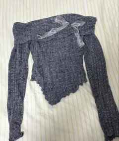 オフショルダーグレー