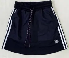 adidas ミニスカート　ブラック　Mサイズのサムネイル