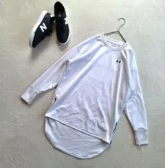 55ピクニック様専用　アンダーアーマー　スウェット　トレーナー　ロゴ　裏起毛　M