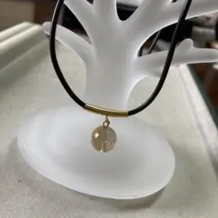 ブラウンレザールチルクォーツネックレス