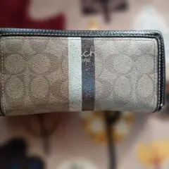 Coach ストライプデザイン 長財布