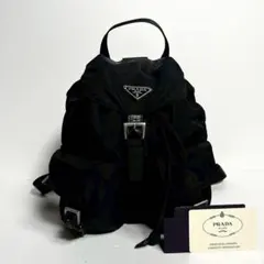 ✨PRADA プラダ　B6677F リュックナイロン　三角ロゴ　ブラック 2026年最新】prada B6677Fの人気アイテム - メルカリ