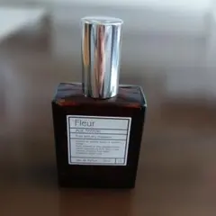 AUX PARADIS Fleur オードパルファム 30mlのサムネイル