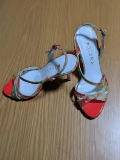 【新品】DIANA サンダル マルチカラー ストラップのサムネイル