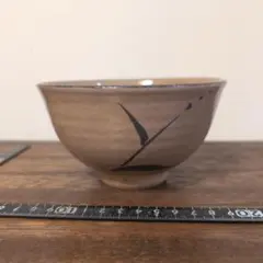 鉄絵草文茶盌 抹茶碗 抹茶茶碗 茶道具 茶器 食器 釉薬 骨董品 レトロ