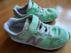 New Balance 996　キッズシューズのサムネイル