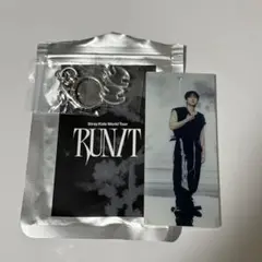 Straykids スキズRUN IT アクリルキーリング チャンビン