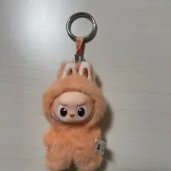 POPMART　イニシャル　ラブブ　Jのサムネイル