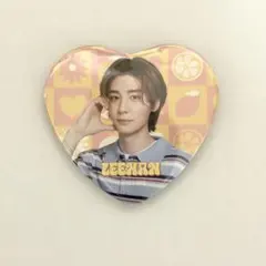 2026年最新】boynextdoor イハン 缶バッジの人気アイテム - メルカリ