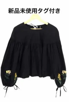 ZARA（ザラ） 花　刺繍ブラウス　USA:XS  【Mサイズ相応】