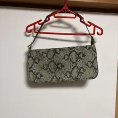 ヘビ柄 グリーン系 ハンドバッグ