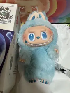 正規品　LABUBU ラブブ エナジー ぬいぐるみペンダント　HOPE