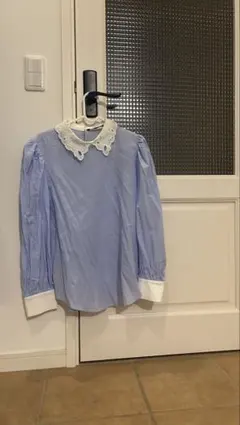 ZARA ライトブルー レース襟 長袖シャツ