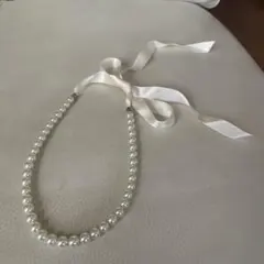 ホワイトパール　リボンネックレス