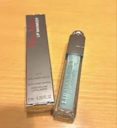 Dior アディクト　リップマキシマイザー リップグロス 011 プールブルー