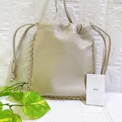 ヴァジック ウェルズミニミニ　レザー　巾着　ショルダーバッグ　ライトグレー