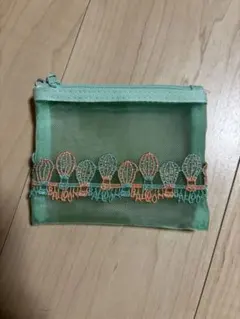 メッシュ ポーチ