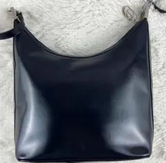 美品 グッチ レザー 2WAY ショルダーバッグ ロゴ型押し ファスナー 紺