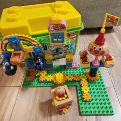 アンパンマン ブロックラボ　大きな観覧車のくるくる遊園地ブロックバケツおまけ付き