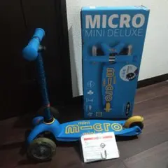 micro Mini Deluxe キックボード 青