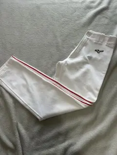 野球　ストレートパンツ　赤ライン