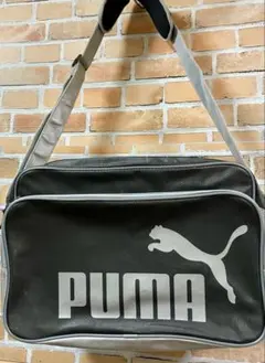 PUMA プーマ☆シンプルで使いやすいシルバーのスポーツバッグ！