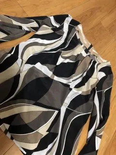 Item thumbnail for item ceaddec2-3169-4f67-9737-64ae9a44dce5