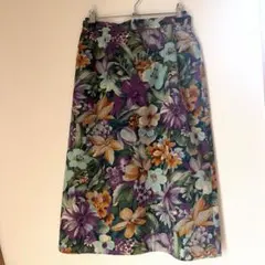 ONWARD樫山 花柄スカート ウエスト66cm ヒップ92 美品　大花柄のサムネイル