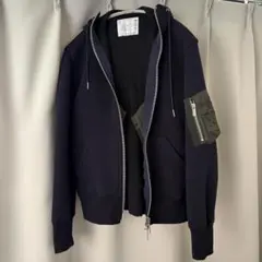 sacai パーカー　ネイビー　フーディ　トップス　アウターのサムネイル