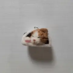 羊毛フェルト☆豆大福ストラップ＆マグネット☆ハンドメイド☆ねこ