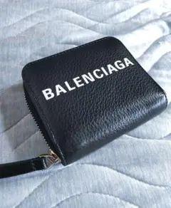 美品BALENCIAGA 2つ折り財布 バレンシアガ