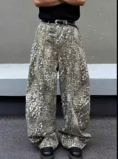 バギーデニム　menes jadedlondon acnestudios似　蛇柄