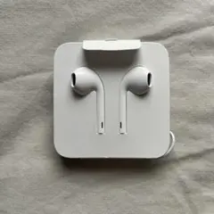 Apple EarPods with Lightning Connectorのサムネイル
