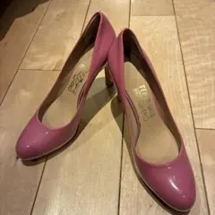 Ferragamo ピンク ハイヒール