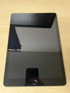 Apple iPad 第7世代 32GB