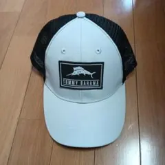 TOMMY BAHAMA ロゴ入りキャップ