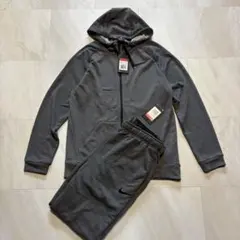 新品　NIKE ナイキ　ジャージ　セットアップ　ドライフィット　刺繍 上下