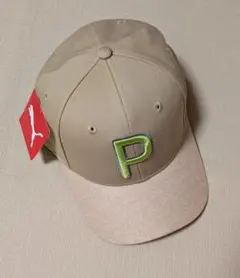 新品PUMA ゴルフ P ブリムグラフィック キャップ ベージュ56-59センチ