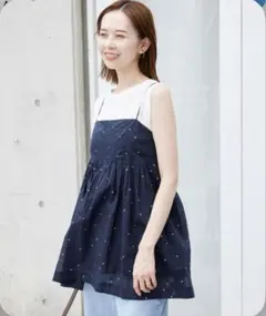 SLOBE IENA ドット刺しゅうキャミソールのサムネイル