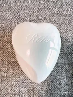 ReFa ハート型ヘアブラシ