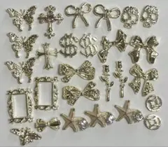 No.712 ネイルパーツ　デコパーツ　まとめ売り　アソート