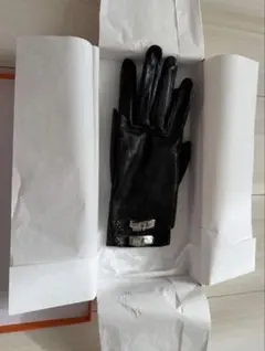 HERMES レザーグローブ ブラックのサムネイル