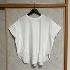 【極美品】ラウンドヘムTシャツプルオーバーのサムネイル