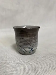 臥牛焼／刷毛目ぐい呑／B63
