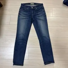 Item thumbnail for item 2f841b35-eade-4e13-a3c4-957922d72d84