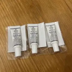 MAQUIA Kiehl's DS RTN リニューイング セラム4ml×3のサムネイル