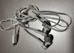 Lightning イヤホン 有線