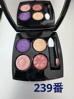 CHANELレキャトルオンブルブトン239ブトンバロック　ほぼ新品、限定色