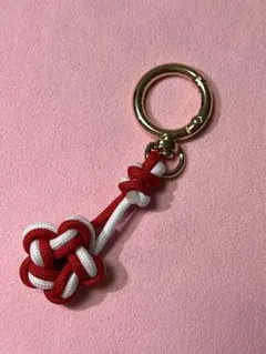 祝福（赤色）✴︎パラコード⭐︎キーホルダー◎◎まとめ売り割あります