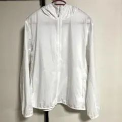 ユニクロ　ポケッタブルUVカットパーカー　ホワイト　XLサイズ